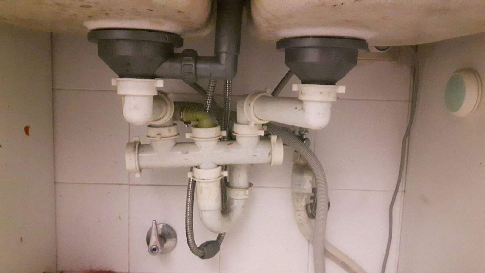 ristrutturazione con sostituzione vasca da bagno con doccia Bologna Quadrilatero
